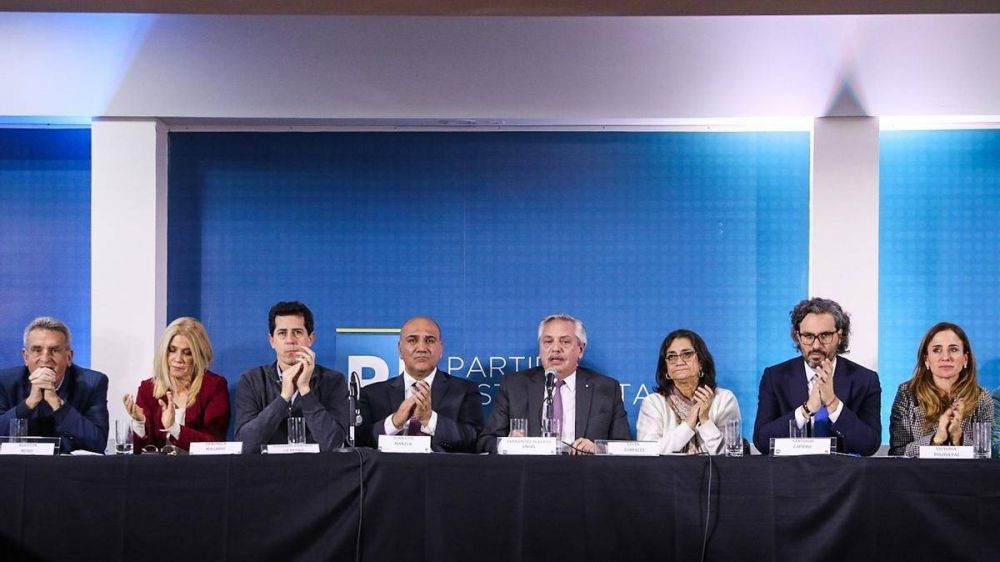 �El documento de la mesa fue la luz de un f�sforo?