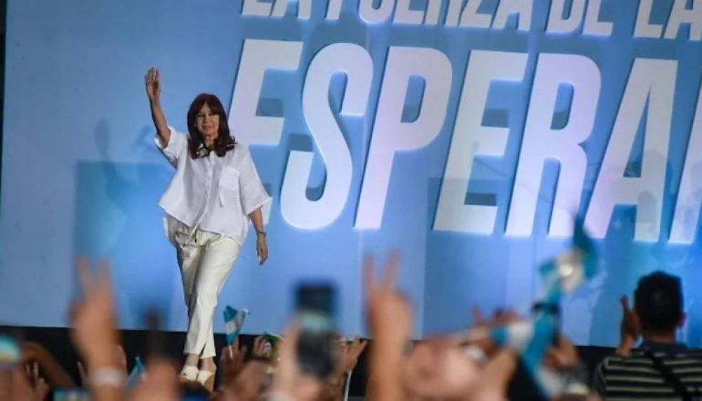 Semana clave para el kirchnerismo: acto masivo y argumentos de la condena a CFK