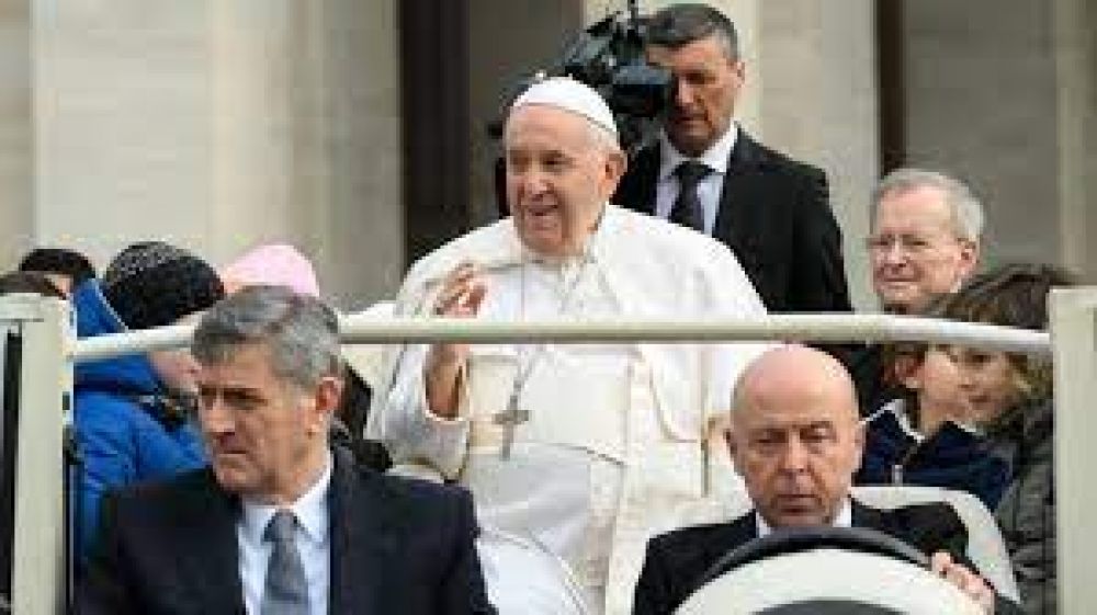 Francisco: Servir al Evangelio es buscar nuevas formas de anunciarlo