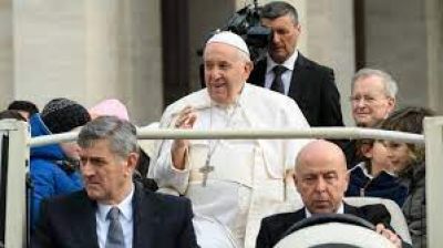 Francisco: Servir al Evangelio es buscar nuevas formas de anunciarlo