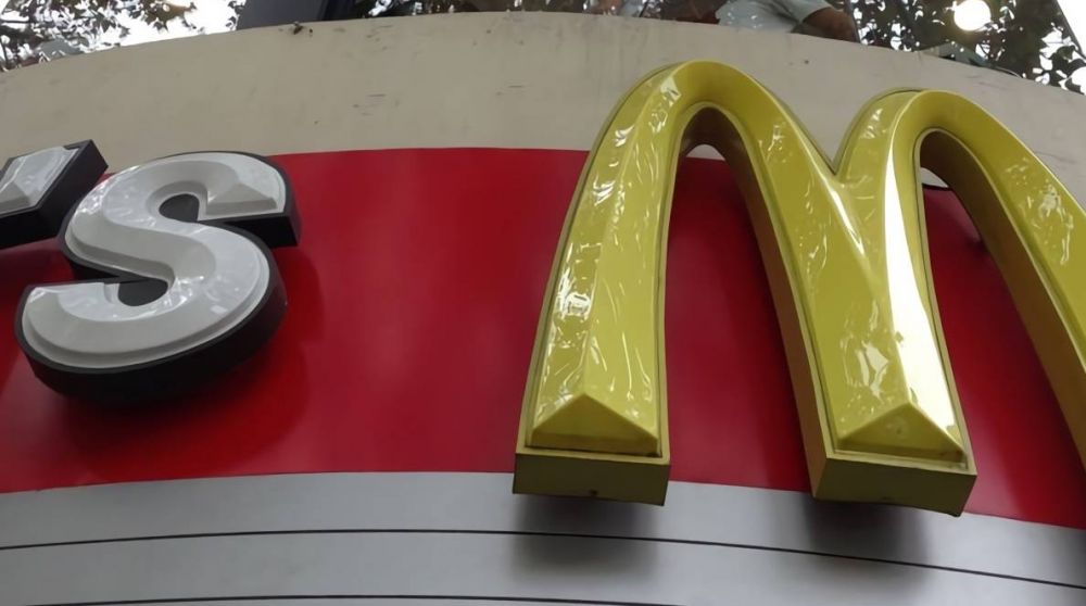 McDonalds despidi sin indemnizacin a cinco empleadas que intervinieron ante una golpiza de dos clientas a otra compaera
