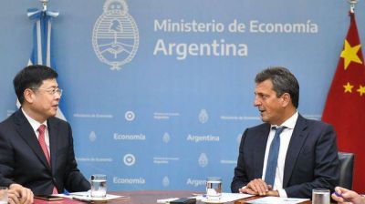 Embajador chino se reunió con Massa: inversiones en red eléctrica, gasoductos y agua, en agenda