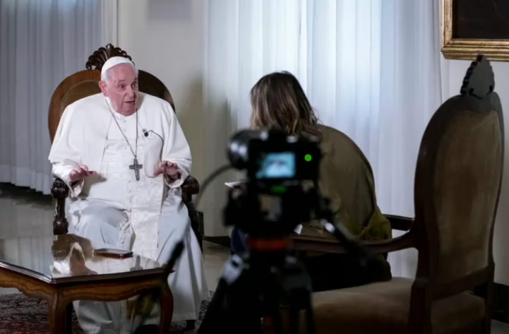 Entrevista de LA NACION con el papa Francisco: La salvacin del pas no va a venir de mi viaje