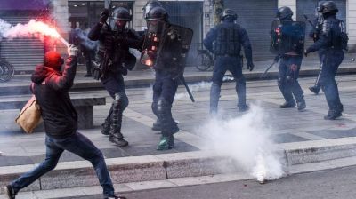 Francia vivió la séptima jornada de protestas contra la reforma jubilatoria de Macron