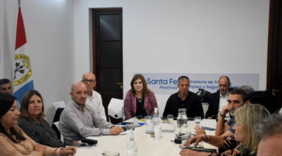 Santa Fe: Docentes y Estatales aceptaron la propuesta salarial del Gobierno provincial