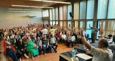 Docentes de Córdoba analizan la nueva oferta del Gobierno provincial