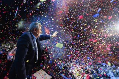 Gerardo Morales se lanz� con asistencia radical casi perfecta: s�lo falt� Manes
