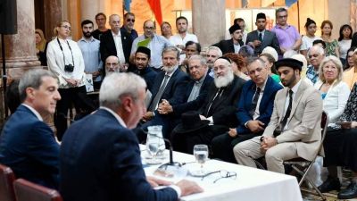 Líderes religiosos y funcionarios participaron de un diálogo global para fomentar la tolerancia, la paz y el respeto a la libertad de creencias
