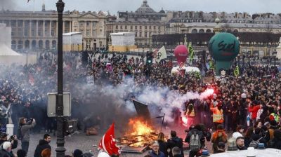 Se multiplican las protestas contra la reforma jubilatoria en Francia
