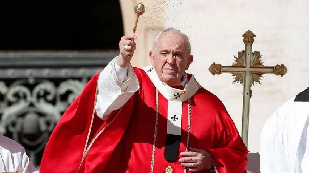 Francisco: Pidamos la gracia de sorprendernos cada d�a por los dones de Dios