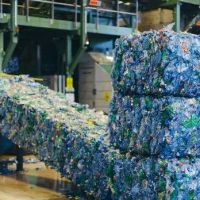 El 85% del plástico no se recicla porque los costos superan al del material nuevo