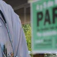 Médicos en asamblea por tres reclamos: sueldos, pase a planta y seguridad