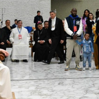 El Papa reclama más corredores humanitarios para evitar tragedias y el tráfico de personas