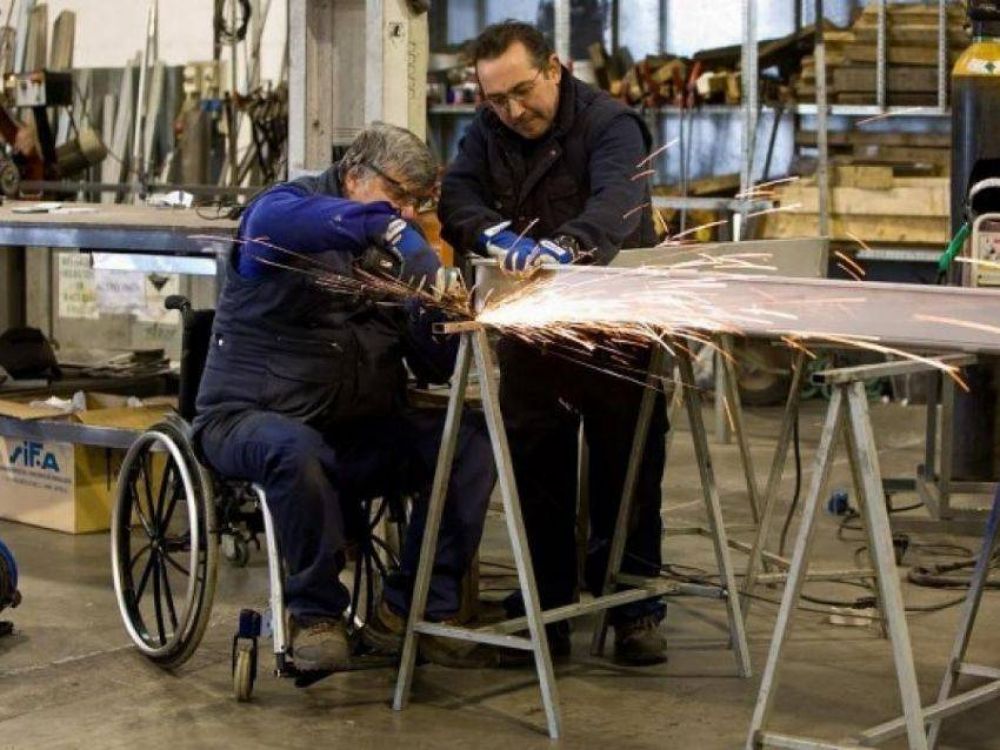 El gobierno creo una dependencia para promover el ingreso al mundo laboral de las personas con discapacidad