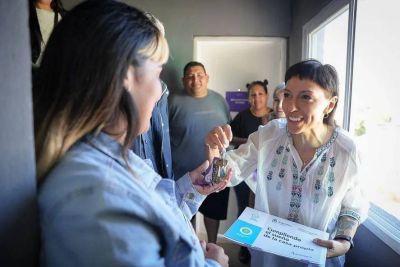 Mayra Mendoza salió al cruce de un informe de Clarín y Telenoche