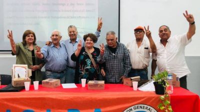 La UOLRA rindió homenaje a trabajadores y trabajadoras pilares en la resistencia de la dictadura oligárquica-militar