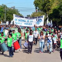 Docentes de Río Negro desconocieron la conciliación obligatoria y se movilizaron en reclamo de mejores salarios