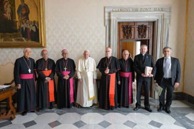 El Celam pide oraciones por la recuperacin del Papa Francisco