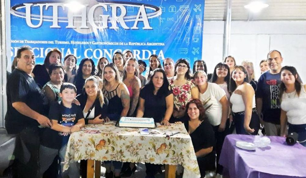 UTHGRA Concordia agasaj a ms de 500 hoteleras y gastronmicas en el Mes de la Mujer