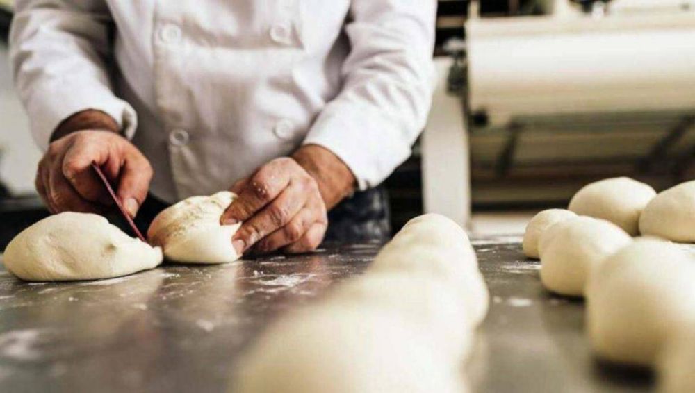 Panaderos bonaerenses acuerdan un 30% por cinco meses y lleva el bsico a 221  mil pesos