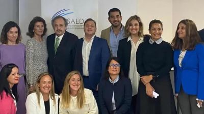 El embajador Ricardo Alfonsín se reunió con empresarios argentinos en España