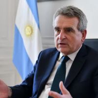 Pobreza en alza: Agustín Rossi apuntó a la inflación del segundo semestre de 2022