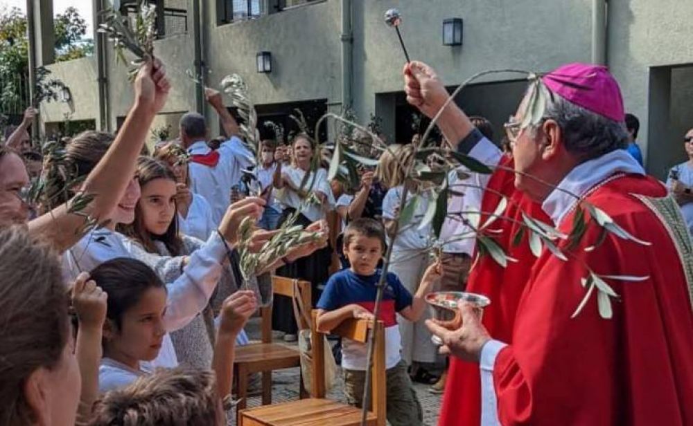 Mons. Ojea: '�Estamos llevando nuestras cruces junto a Jes�s?'