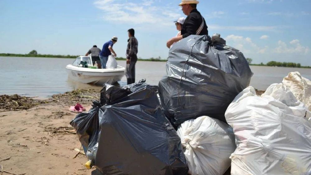Convocan a la segunda campaa de recoleccin de basura en las islas de Monte Vera