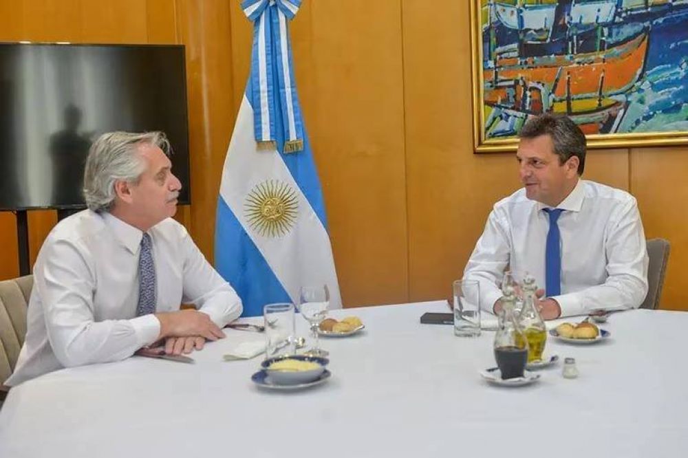 El Gobierno intimar� a m�s de 200 empresas que no liquidaron USD 4.000 millones y analiza suspender la ley de Alquileres