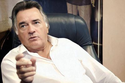 Luis Barrionuevo apunt� al entorno familiar