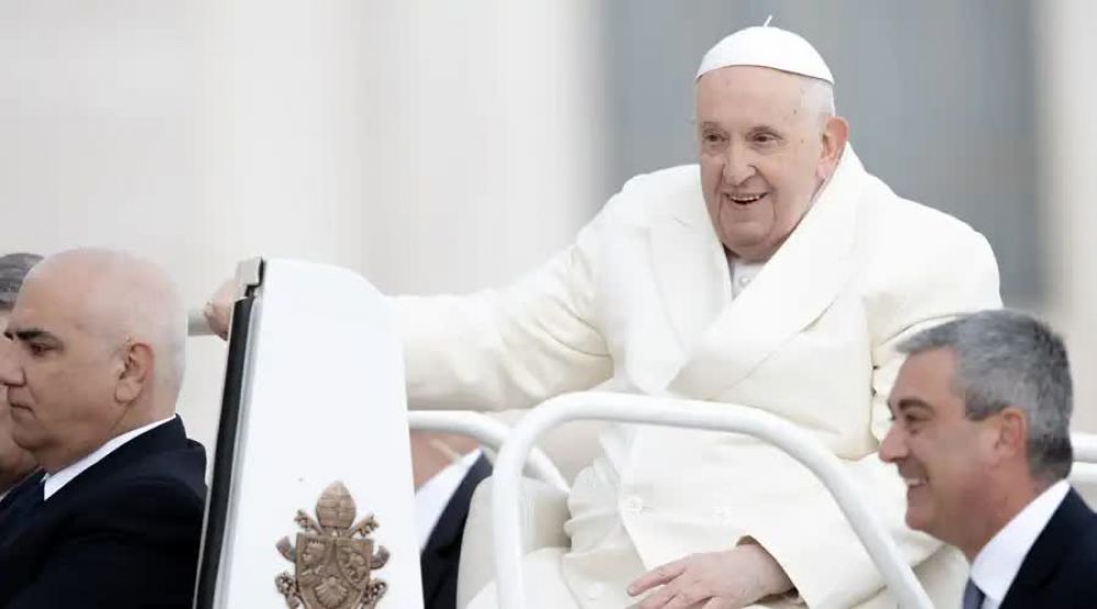 Catequesis completa del Papa Francisco en la audiencia sobre Jes�s, fuente de esperanza