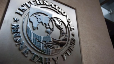 FMI: Argentina paga USD2.600 M en abril, reservas en mínimos y apuesta al dólar agro