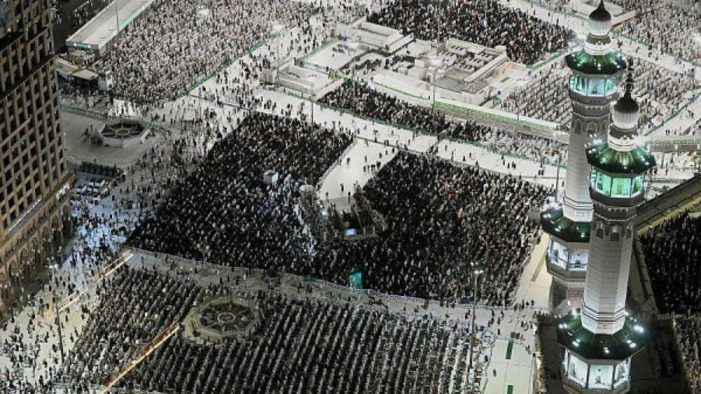 Ramadán 2023: Más de dos millones de fieles en las Mezquitas de Meca y Medina en busca de Laylatul Qadr