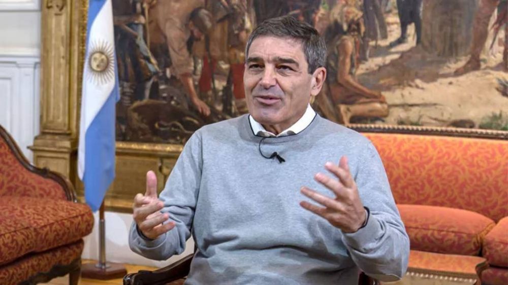 Fern�n Quir�s: �Mi candidatura sigue vigente, la opini�n social tiene que ordenarnos�