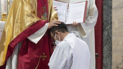 Cardenal Lazzaro You: ser cristianos es ser libres