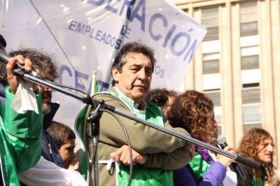 ATE asegura que el FMI buscó no solo financiar la campaña de Macri sino instalarse en la Argentina