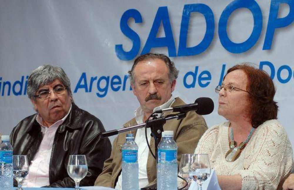 "Ni la educaci�n p�blica, ni la privada sirven hoy"
