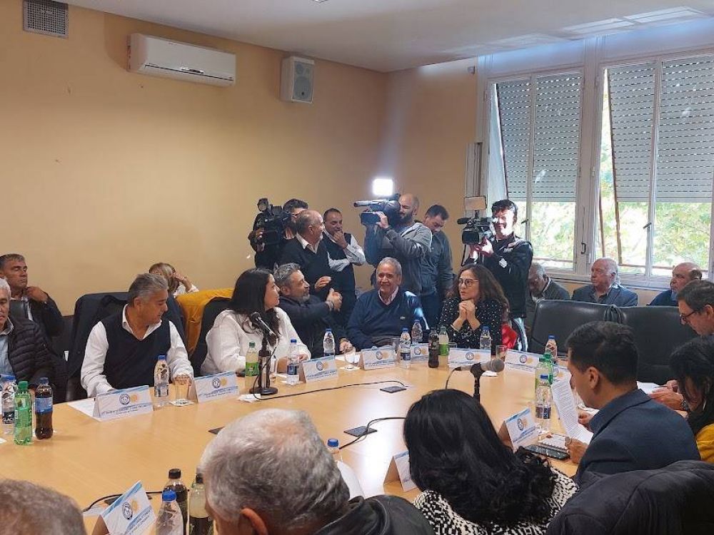 Palazzo pidi� que la CGT acompa�e el proyecto que present� para modificar el impuesto a las Ganancias