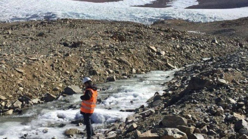 Por el cambio climtico, las aguas de deshielo se estn volviendo cada vez ms cidas en Chile
