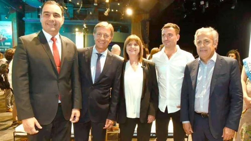 El radicalismo se prepara para su propia interna entre el Grupo Malbec y la conduccin nacional