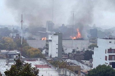 Otra vez se incendi Iron Mountain, el depsito de Barracas donde murieron 10 personas en 2014