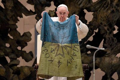 El papa Francisco recibirá en audiencia este jueves al primer ministro de Ucrania