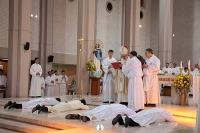 La arquidiócesis de San Juan de Cuyo tiene cuatro nuevos diáconos