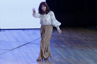 El discurso de Cristina Kirchner hoy en La Plata, los invitados y el armado del acto