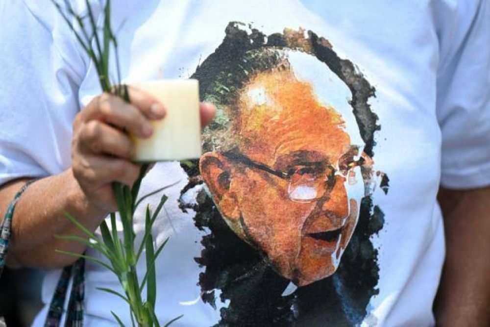 Guatemaltecos conmemoran el 25 aniversario del asesinato de obispo Gerardi
