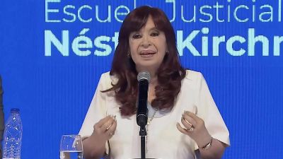 Cristina volvi� a pedir que se revise el acuerdo con el FMI: �Es inflacionario�