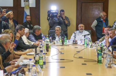 La CGT sali� a respaldar las medidas del Gobierno para frenar la corrida: �En esa especulaci�n los que m�s pierden son los trabajadores�