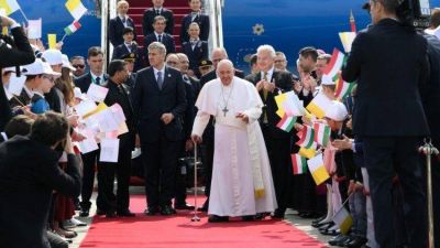 El Papa Francisco llegó a Hungría