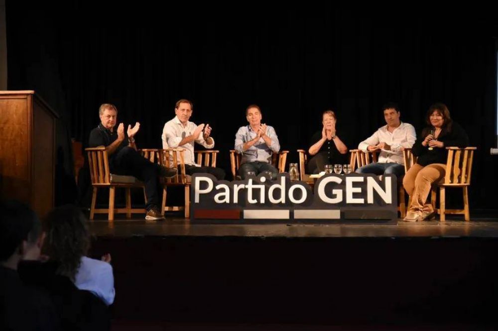 Un encuentro en La Plata afianz el tndem PRO - UCR