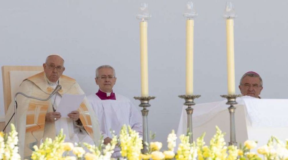 Homil�a del Papa Francisco en la Misa celebrada en la Plaza Kossuth Lajos de Budapest